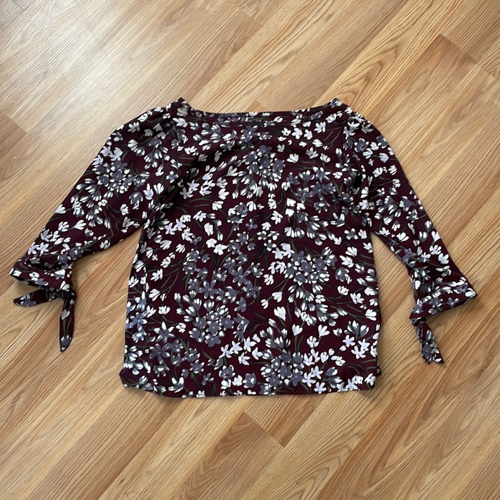 Boat Neck Knit Loft Floral top